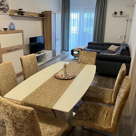 Brookforest Belvarosi Apartman Debrecen Exterior photo
