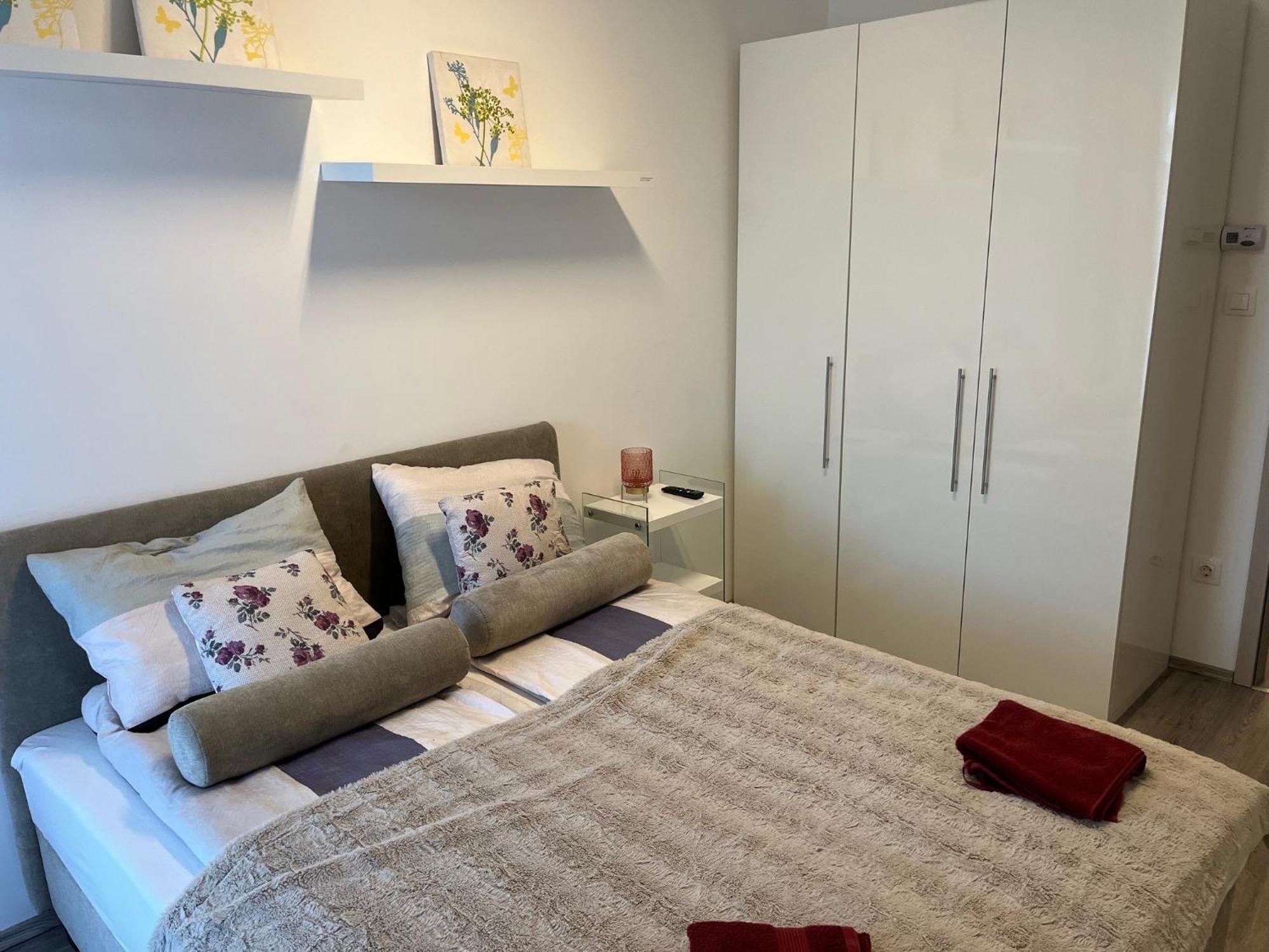 Brookforest Belvarosi Apartman Debrecen Exterior photo