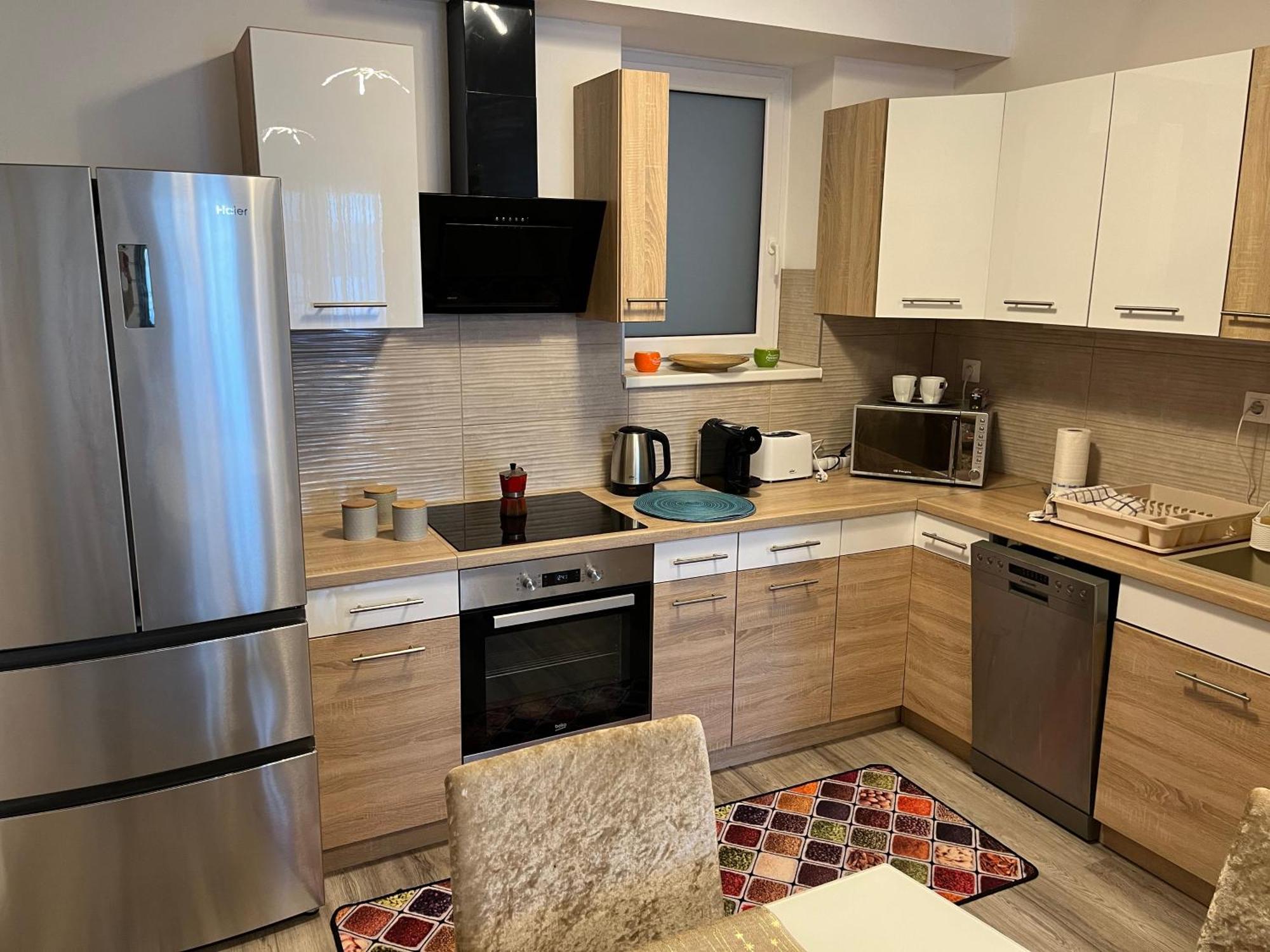 Brookforest Belvarosi Apartman Debrecen Exterior photo