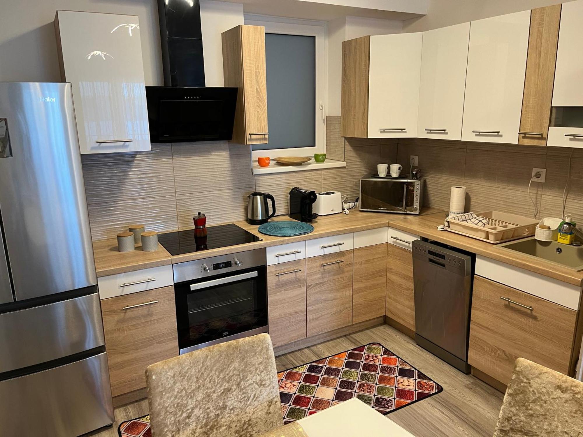 Brookforest Belvarosi Apartman Debrecen Exterior photo